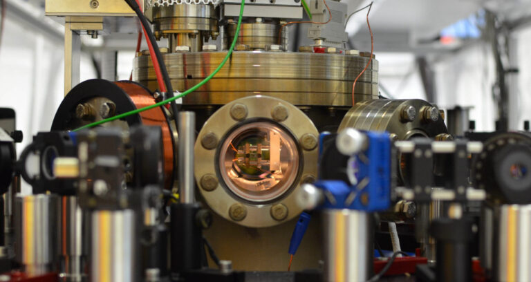 Researchers build the world’s smallest heat engine
