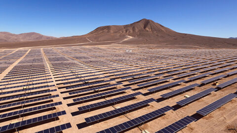 Solar farm in Chile (Photo: Antonio Garcia / Unsplash)